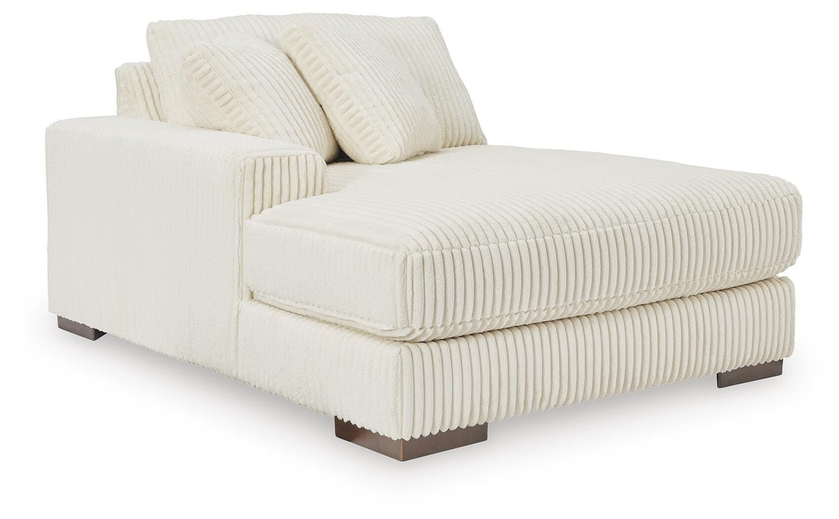 Bawley 4-Piece Sectional with Chaise in Ivory Velvet