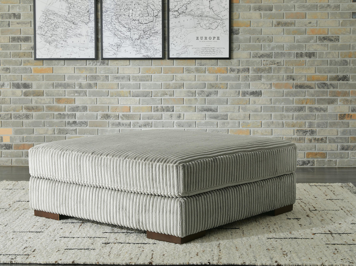 Bawley 5-Piece Sectional and Ottoman
