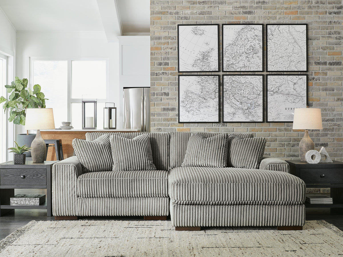 Bawley 2-Piece Sectional with Chaise in Fog