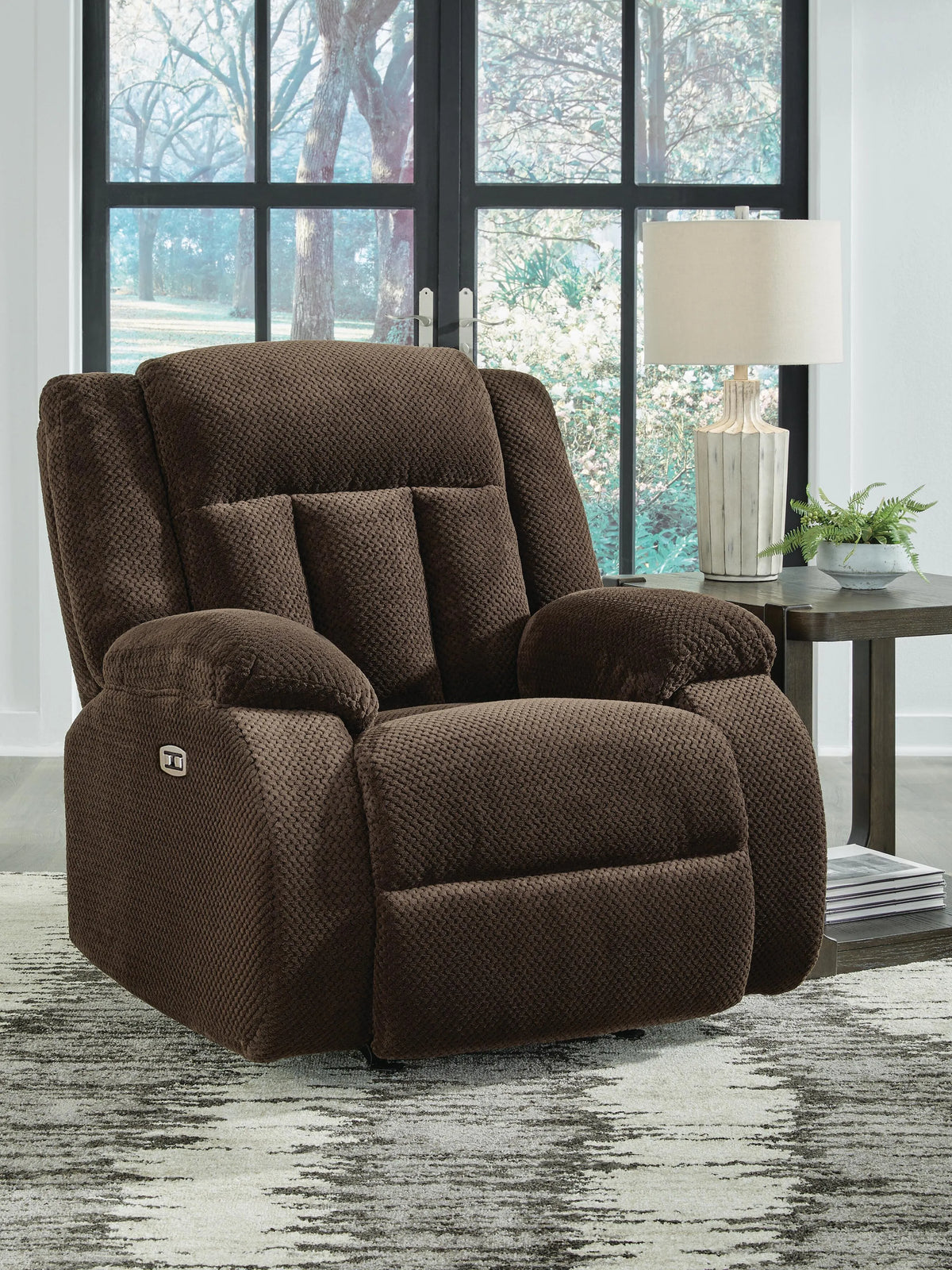 Thornbury Vale Power Recliner in Chocolate