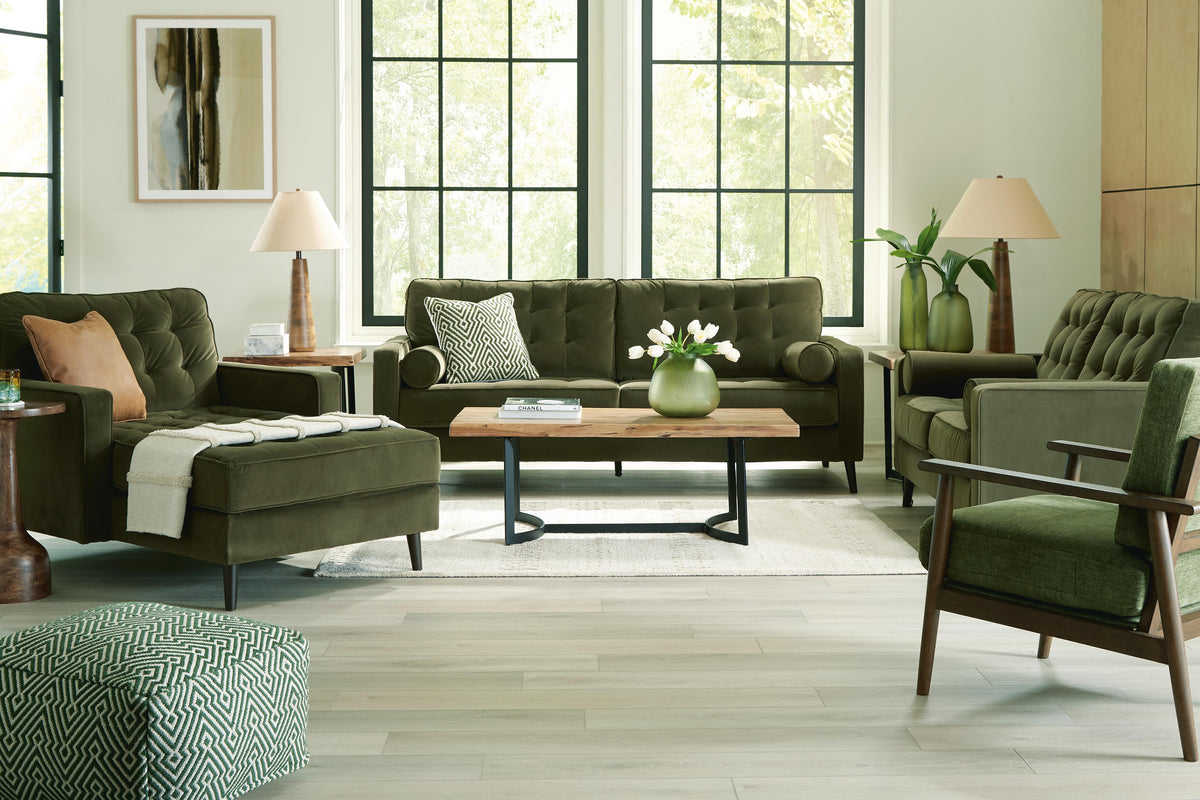 Millie Bay Chaise