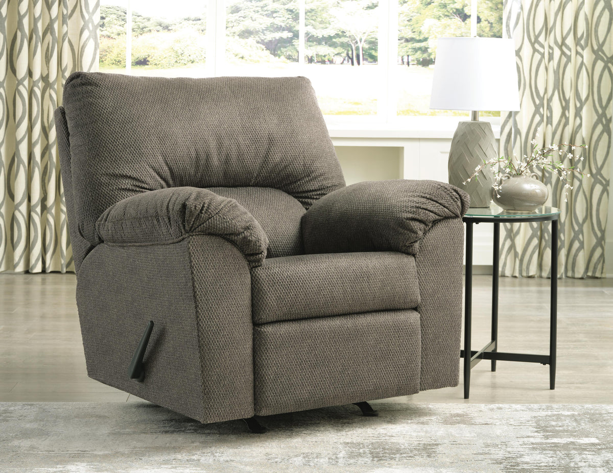 Poppy Downs Recliner