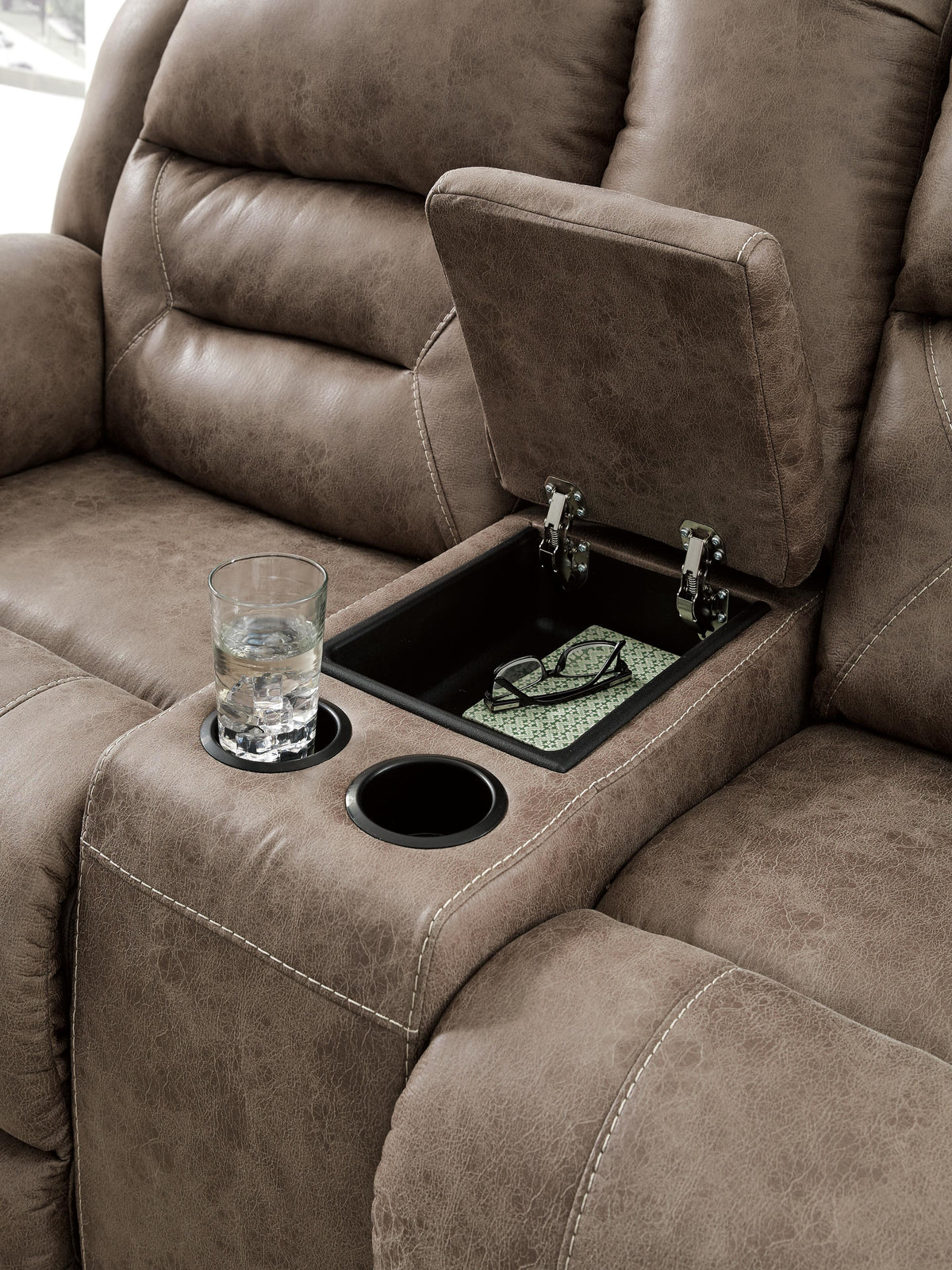 Hawthorne Reclining Loveseat with Console in Fossil