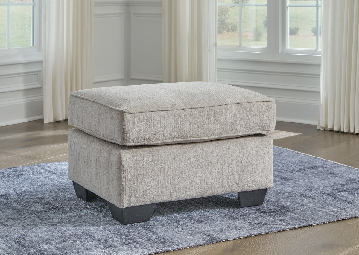 Corvin Ottoman in Ice