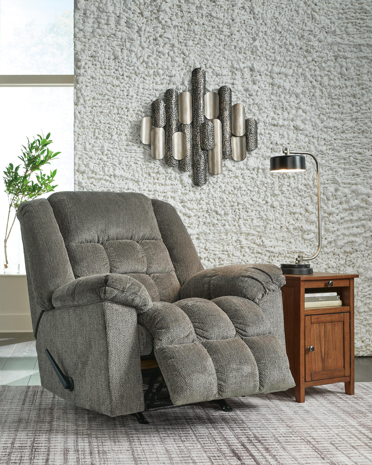 Faro Recliner in Putty