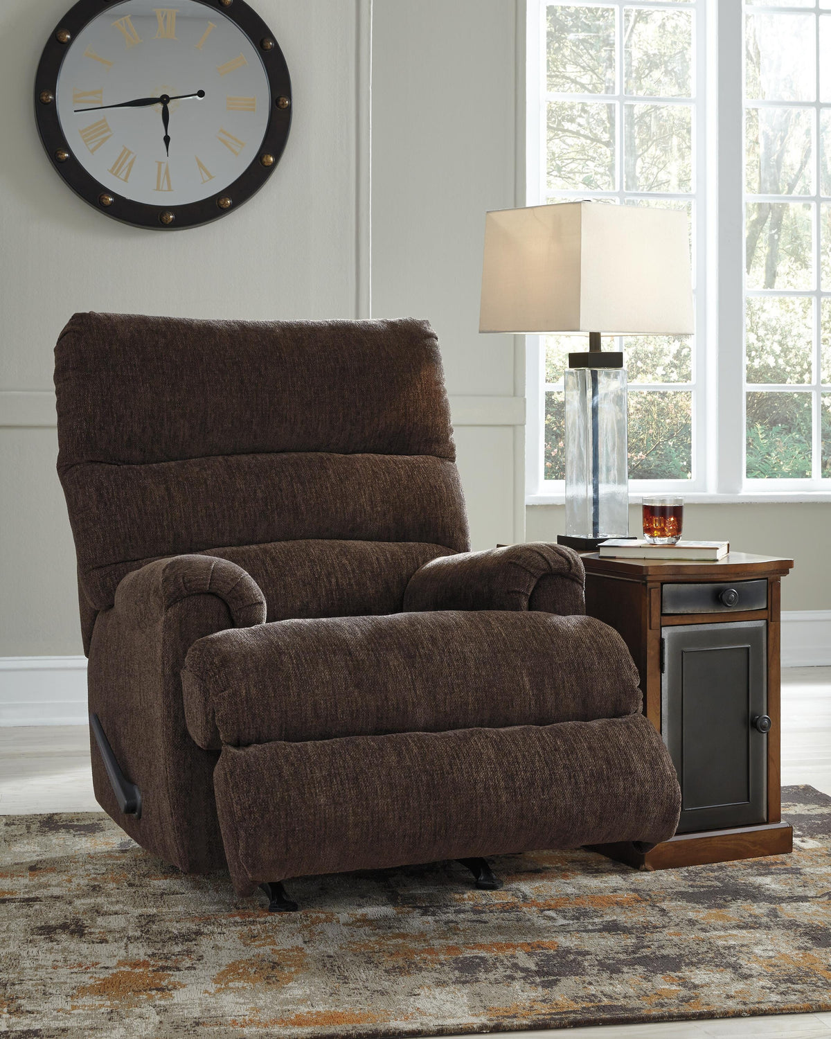 Sadie Bay Recliner in Earth