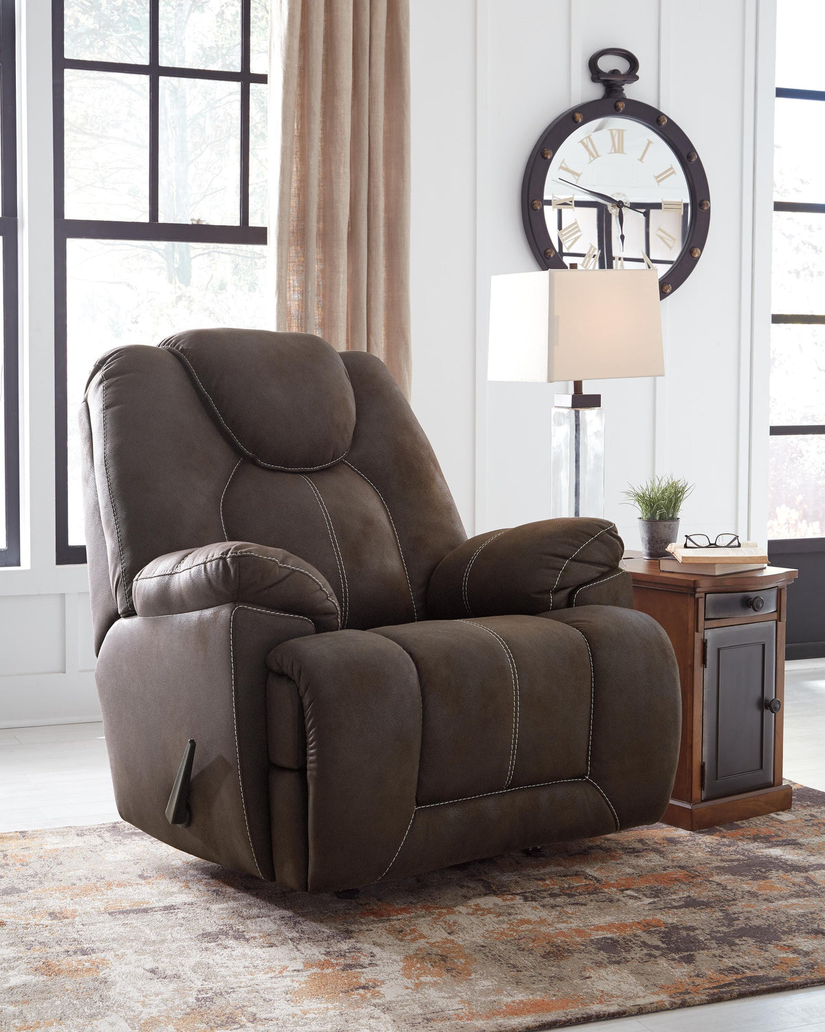 Hollis Vale Recliner