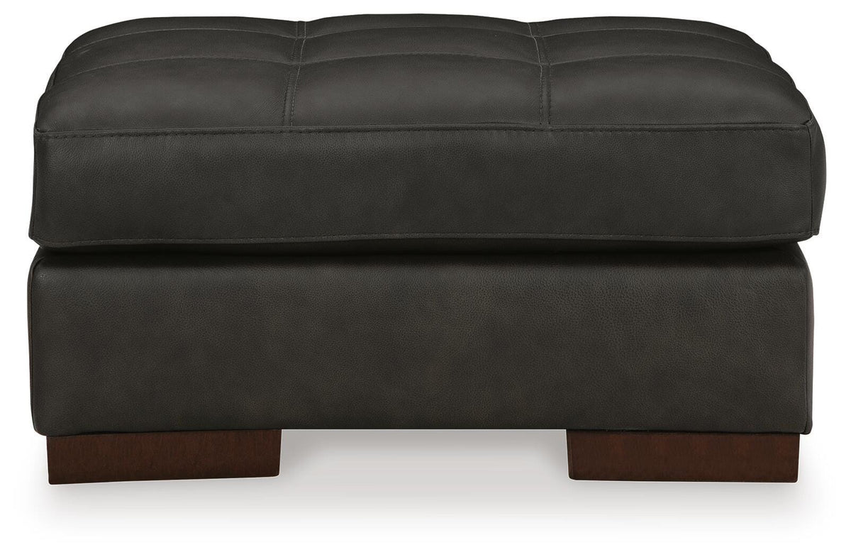 Ironvale Bay Ottoman