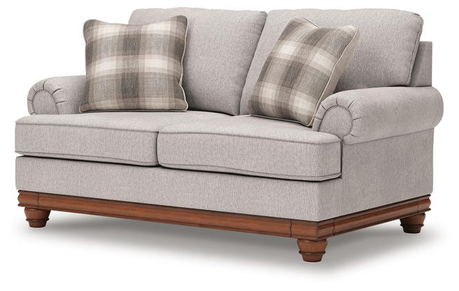 Poppy Loveseat
