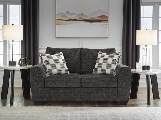 Harlan Bay Loveseat