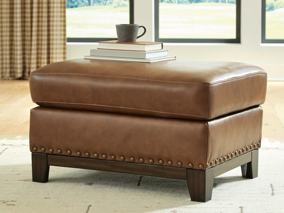 Marchesa Ottoman