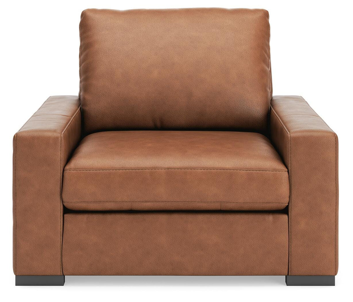 Auvelle Oversized Chair in Caramel