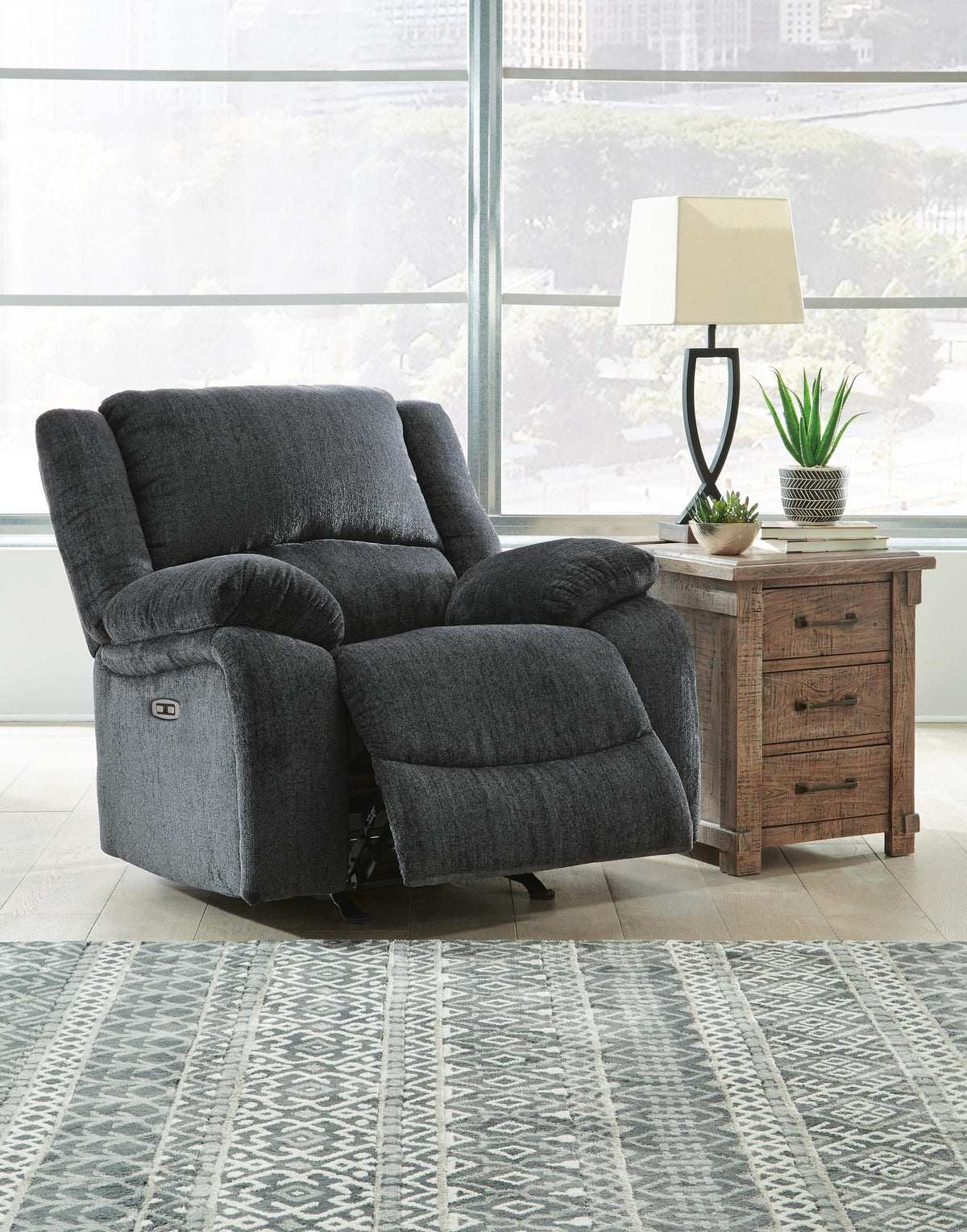 Vantor Power Reclining Sofa and Power Recliner