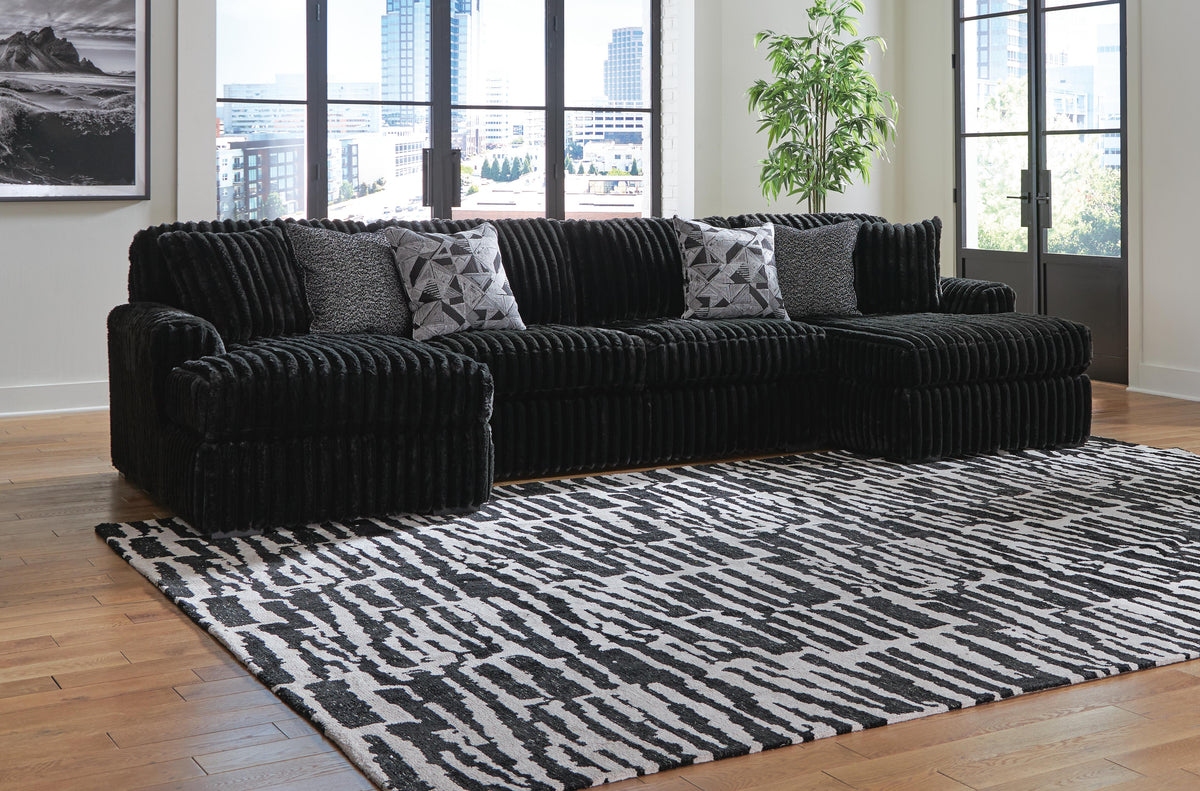 Winslow 3-Piece Sectional with Chaise in Onyx Fabric