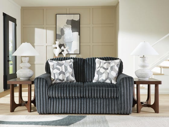 Winslow Loveseat