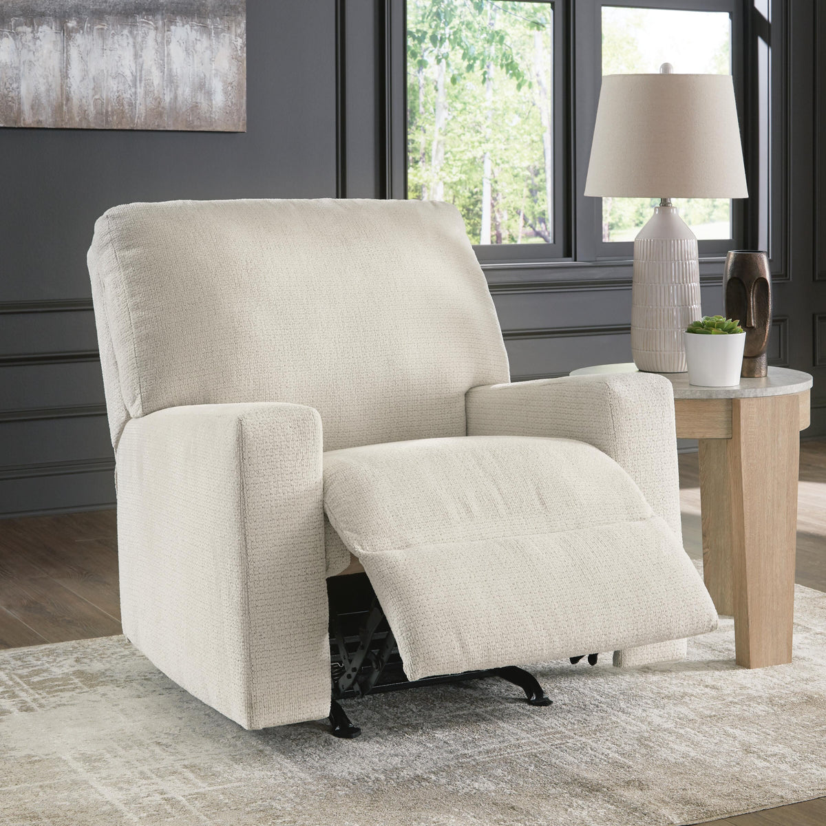 Wrenley Bay Recliner in Ecru