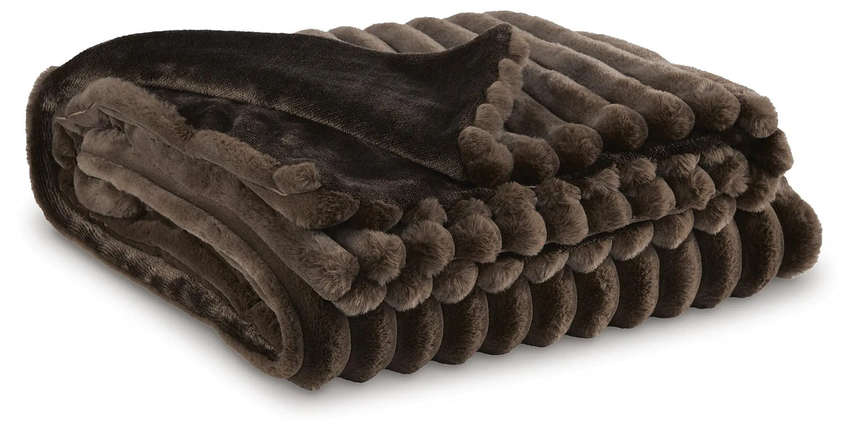Vantage Vale Throw (Set of 3) in Brown