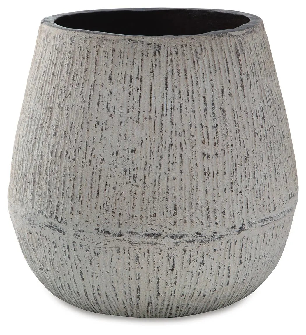 Braidwood Vase