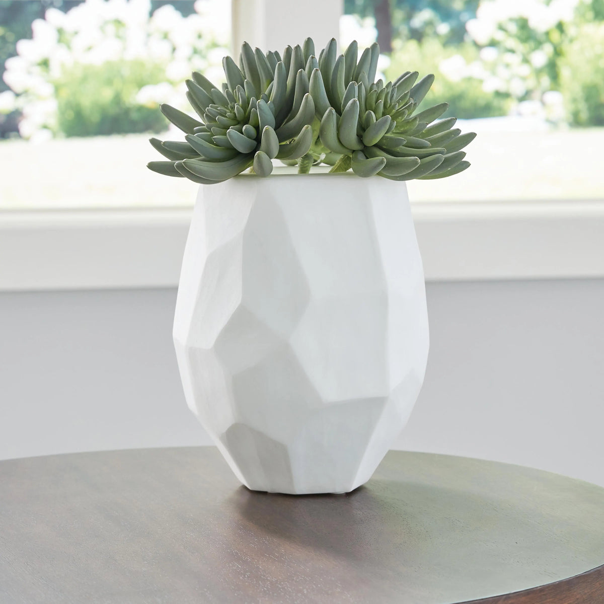 Tallow Vale Vase
