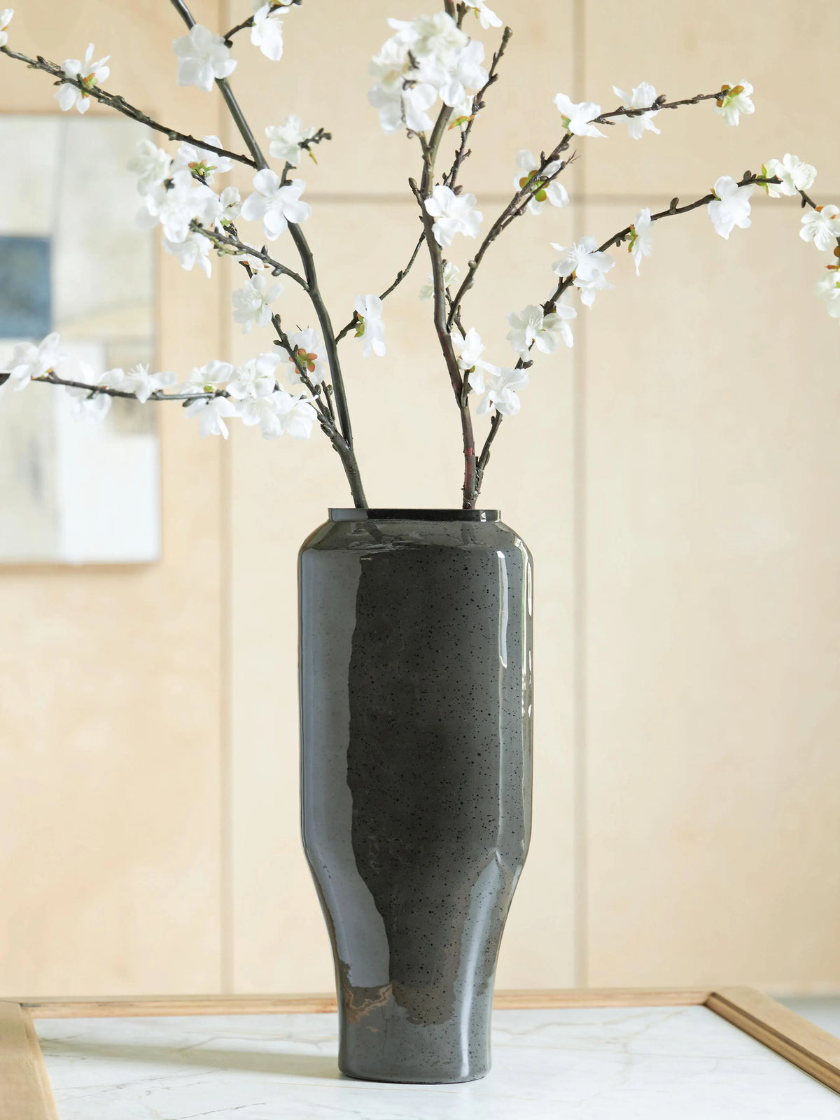 Rennik Vase
