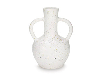 Nyra Vase