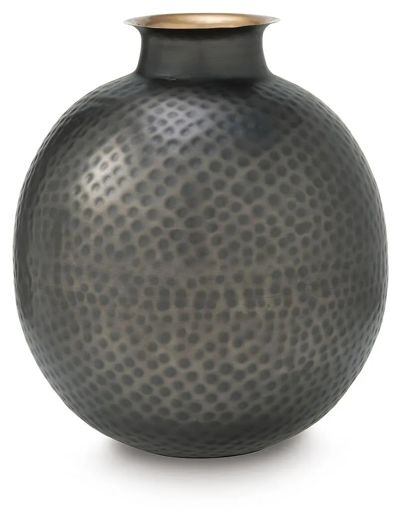 Averelle Vase