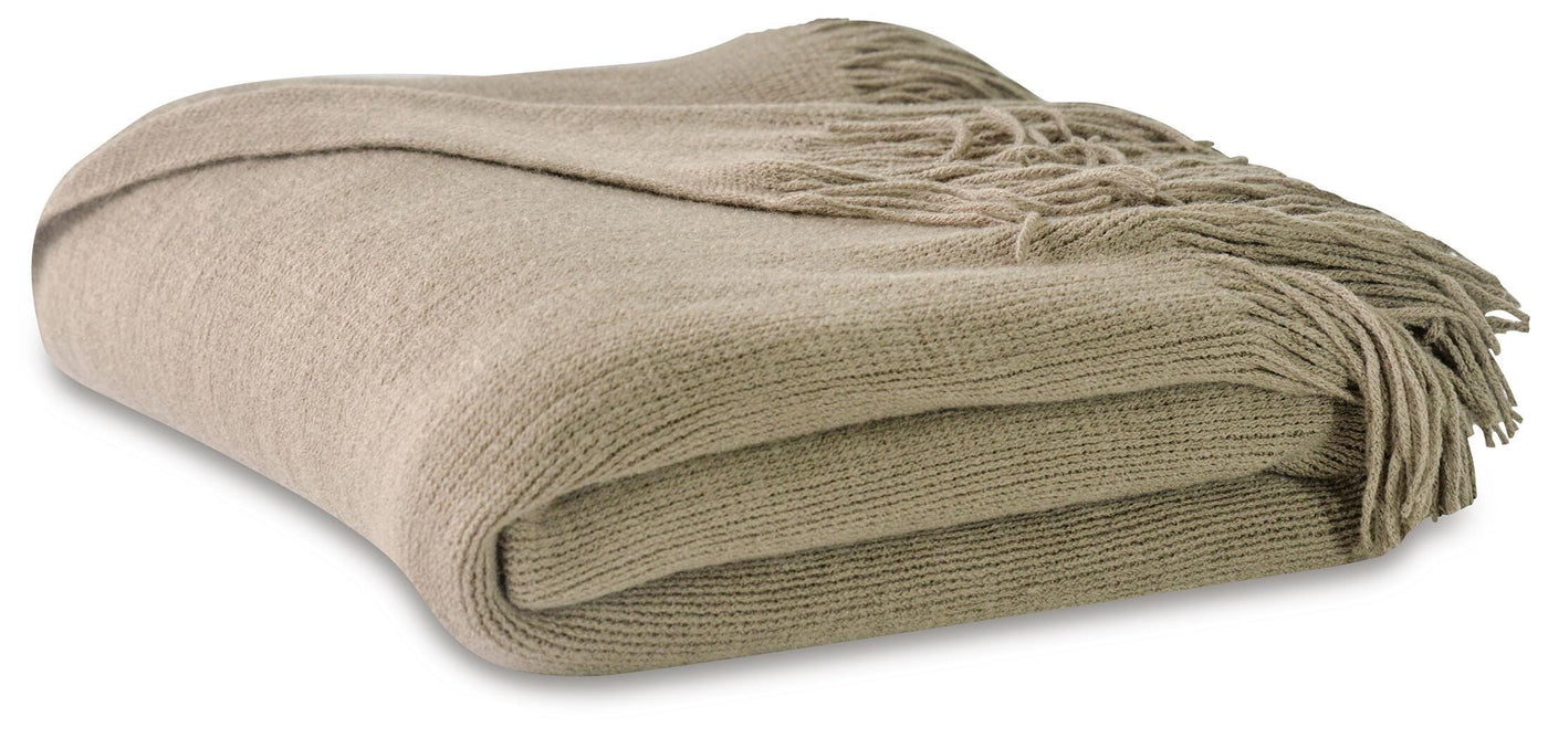 Throw Throw (Set of 3)