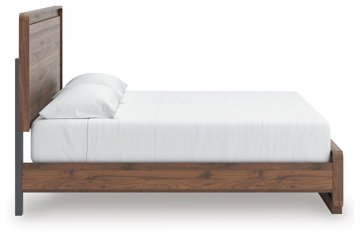 Sinclair King Panel Bed and 2 Nightstands