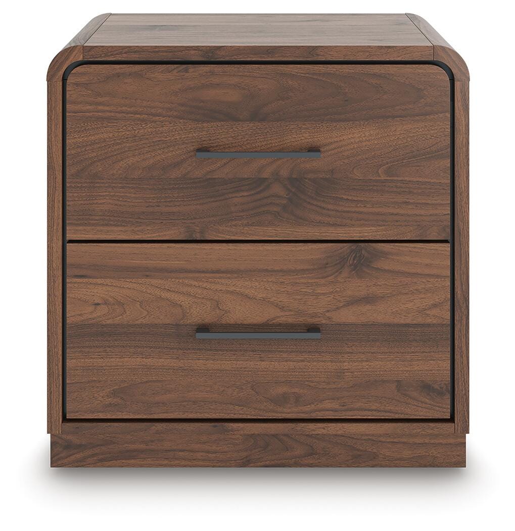 Sinclair King Panel Bed and 2 Nightstands