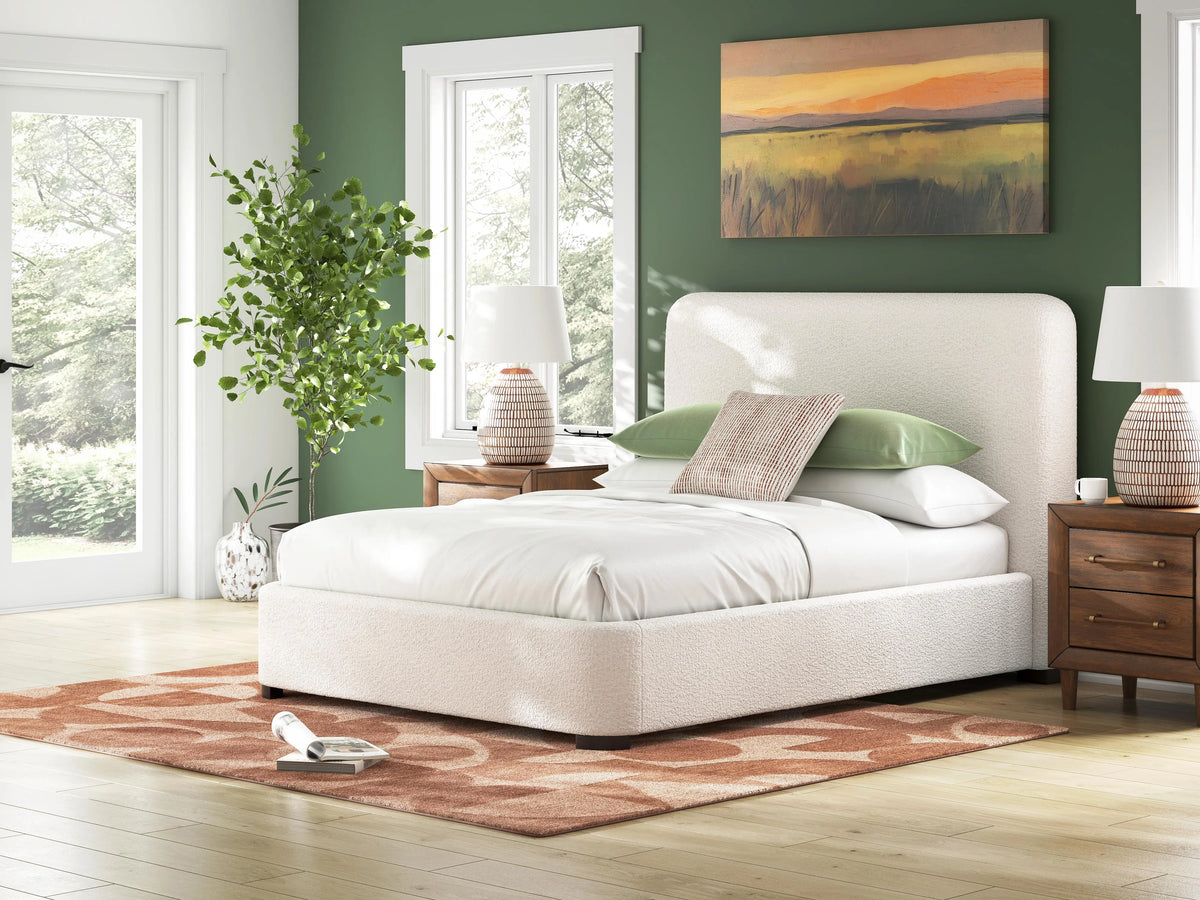 Wren Bay Queen Upholstered Bed