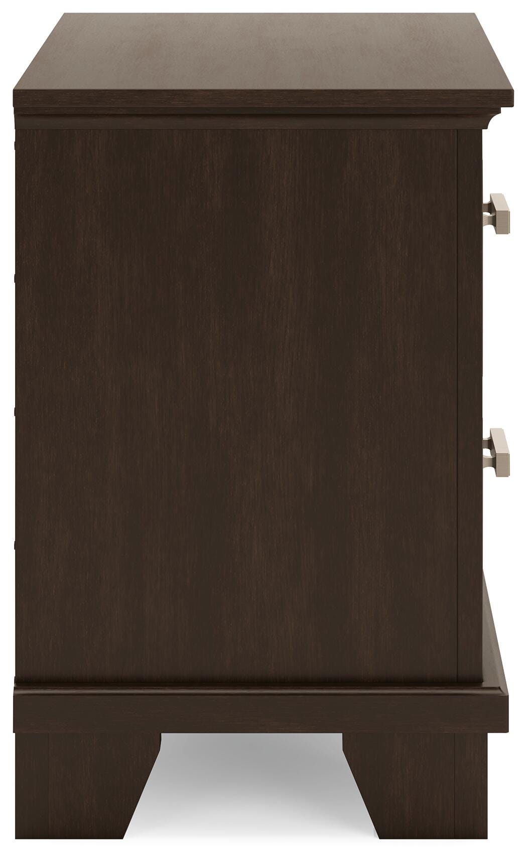 Kensworth Full Panel Bed with Chest and Nightstand