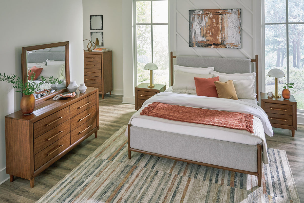 Roscoe Nightstand