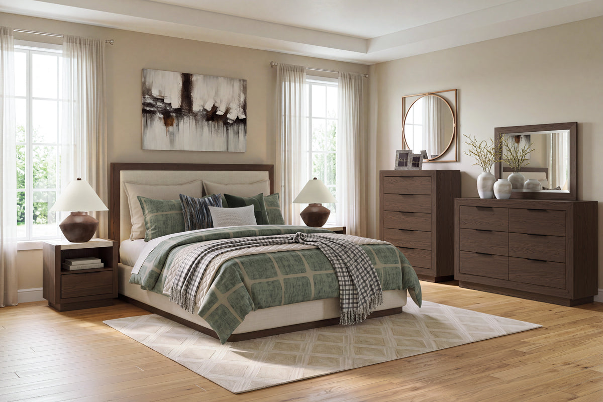 Ashcombe Park King Upholstered Panel Bed