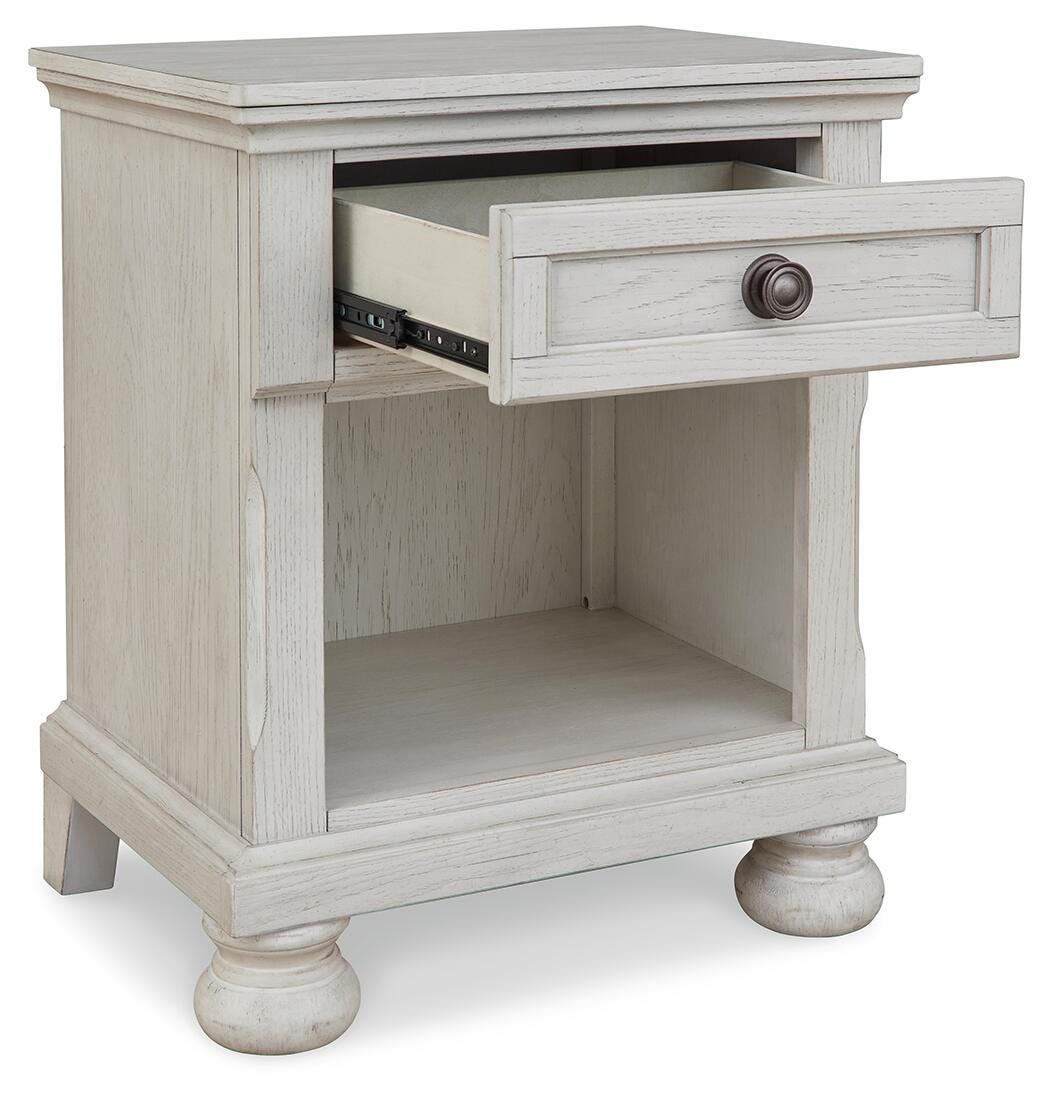Hadley Nightstand II