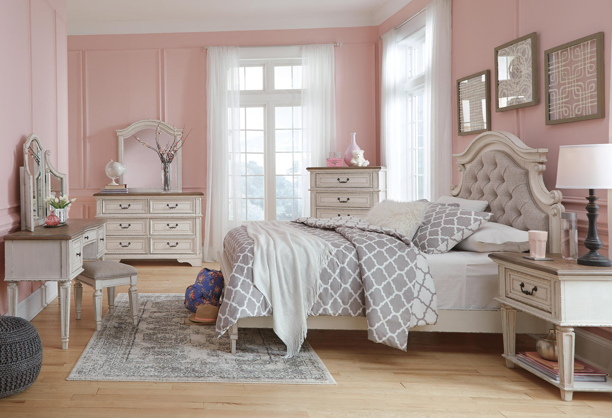 Barnwell Nightstand in Chipped White
