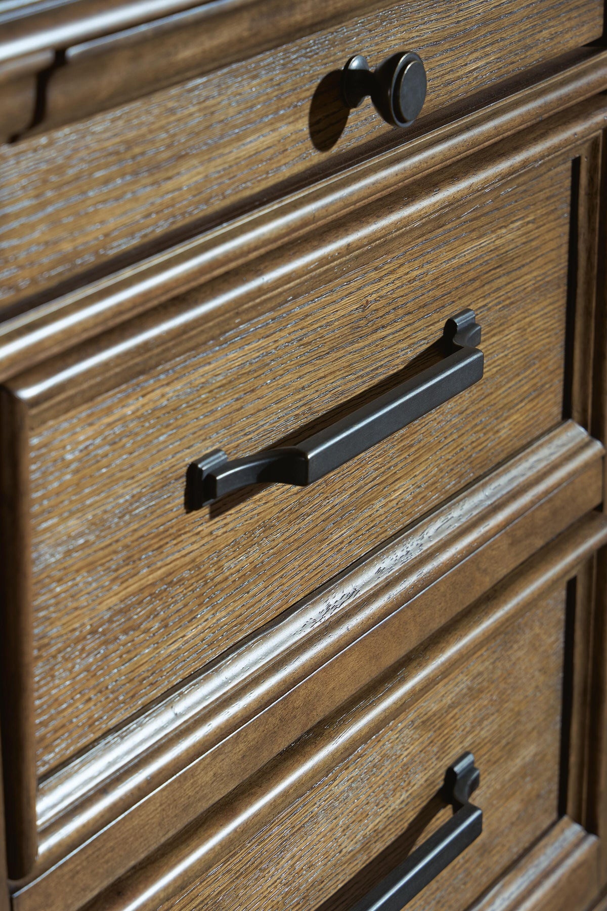 Ashcombe Cross Nightstand