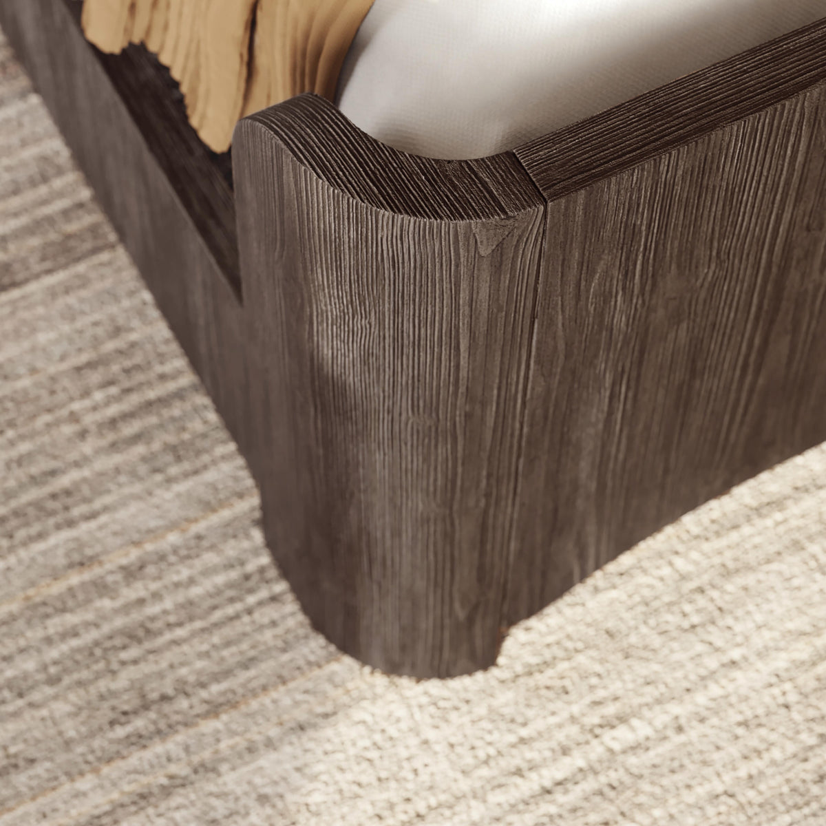 Solenne King Panel Bed