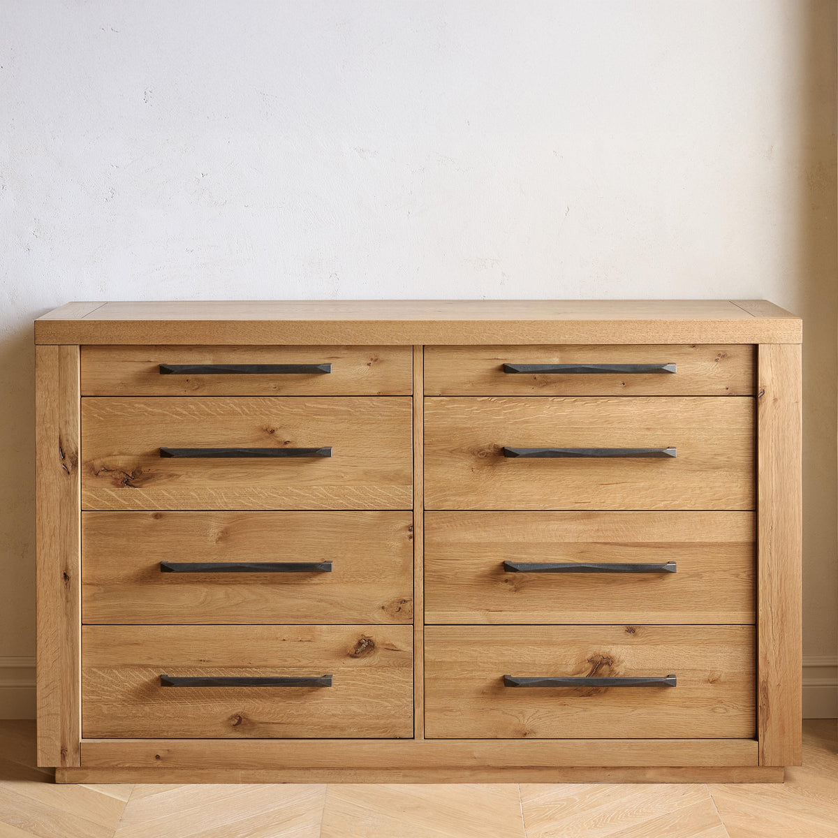 Solerno Dresser