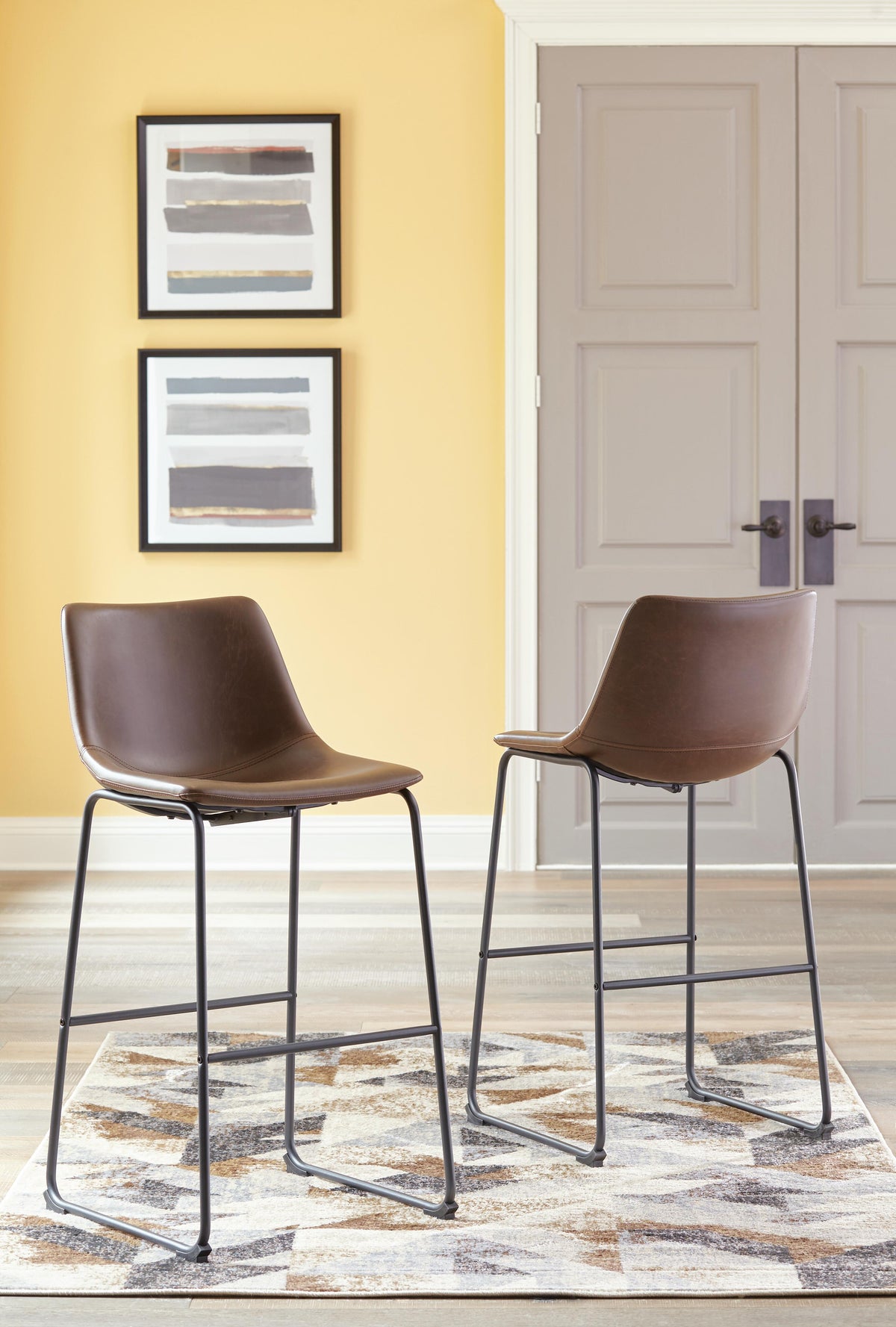 Draymont Pub Height Bar Stool (Set of 2) in Brown