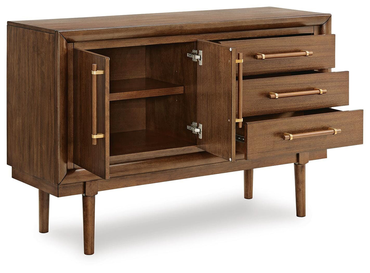 Roscoe Dining Server