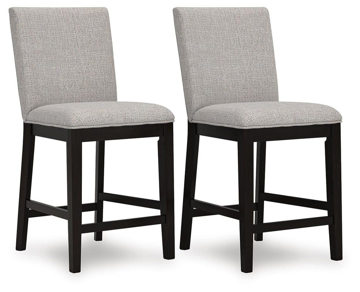 Thornbury Counter Height Dining Table and 4 Barstools