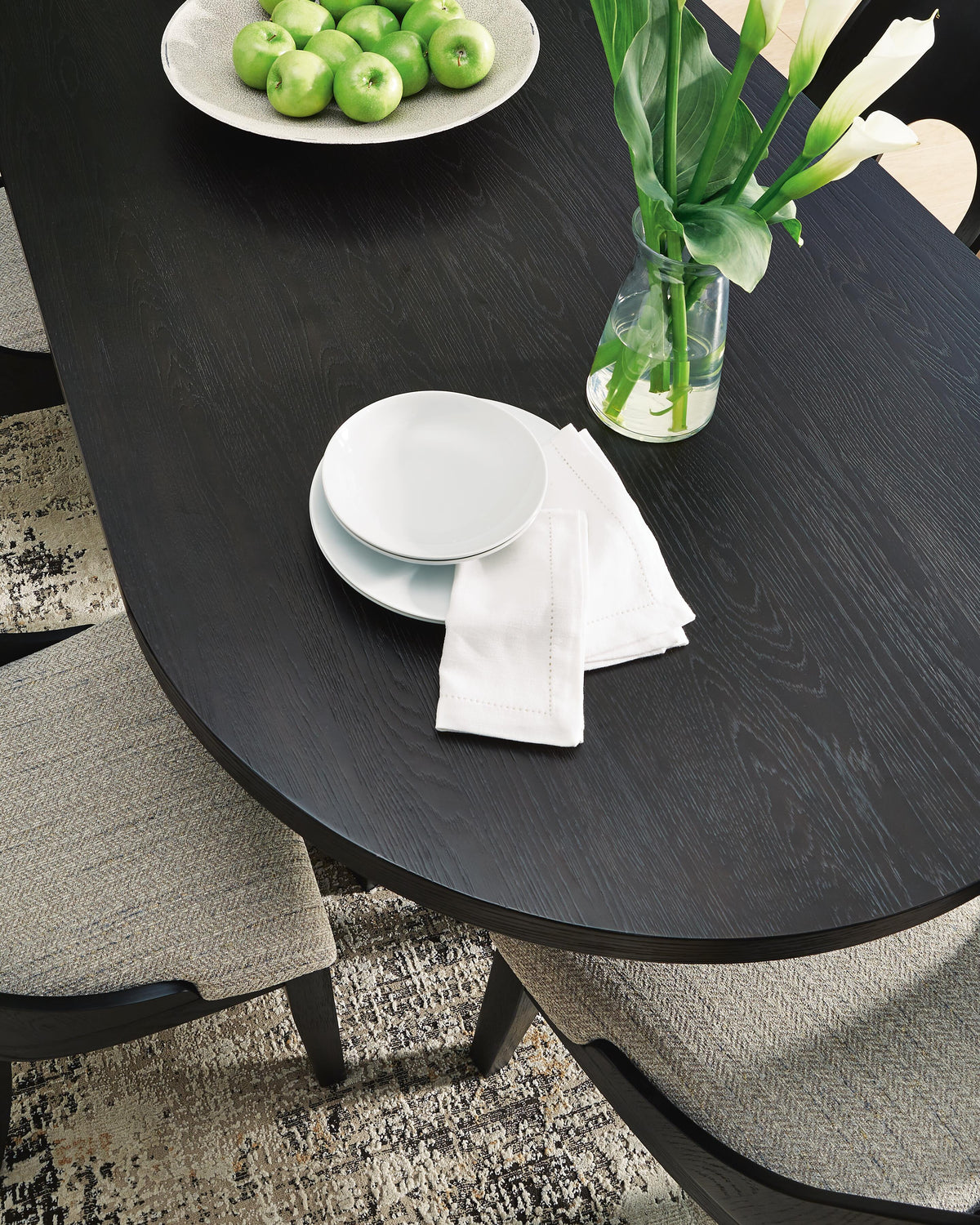 Nyland Dining Table