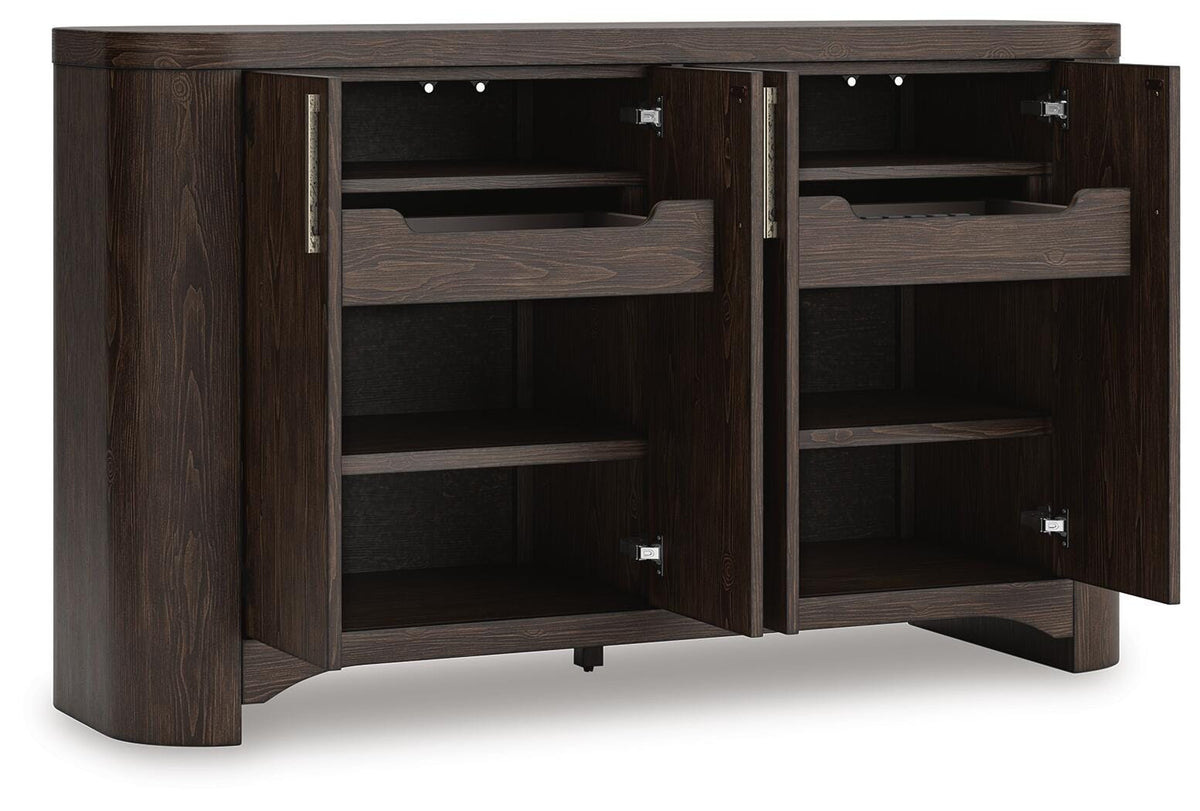 Solenne Dining Server