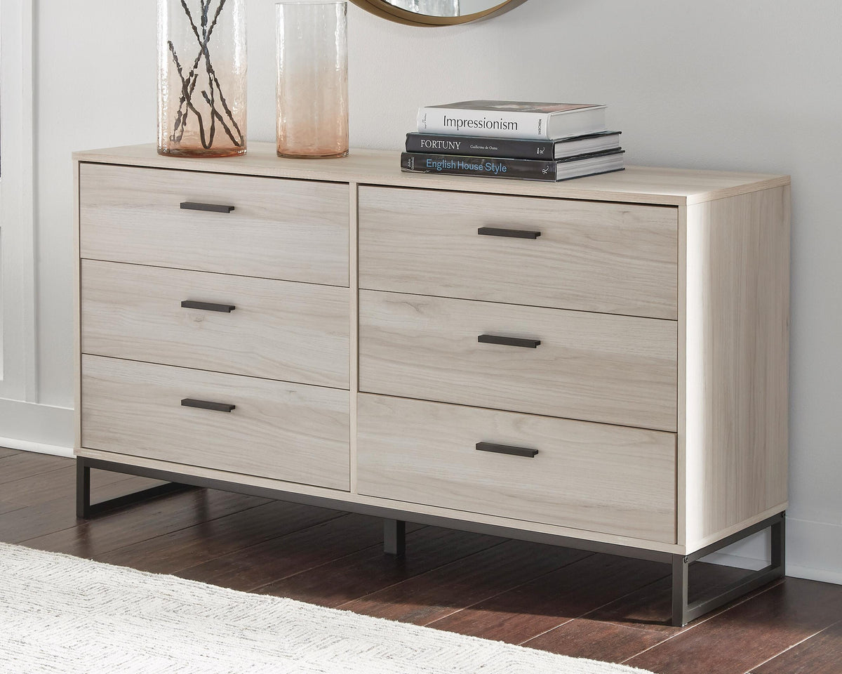 Colby Queen Panel Platform Bed with Dresser and Nightstand