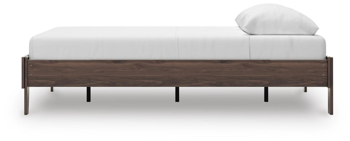 Kade Bay Queen Platform Bed