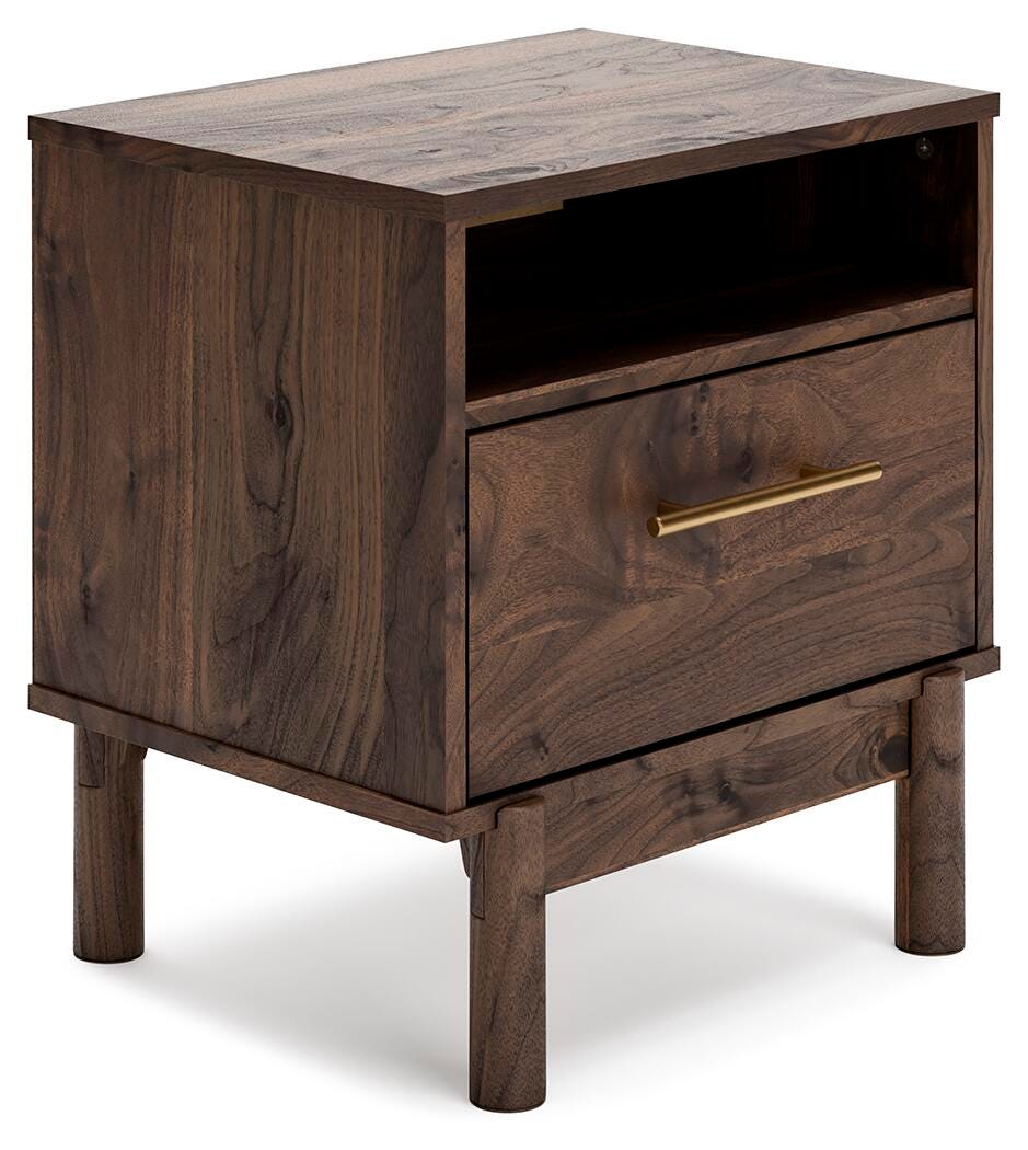 Kade Bay Queen Panel Platform Bed with Dresser and Nightstand