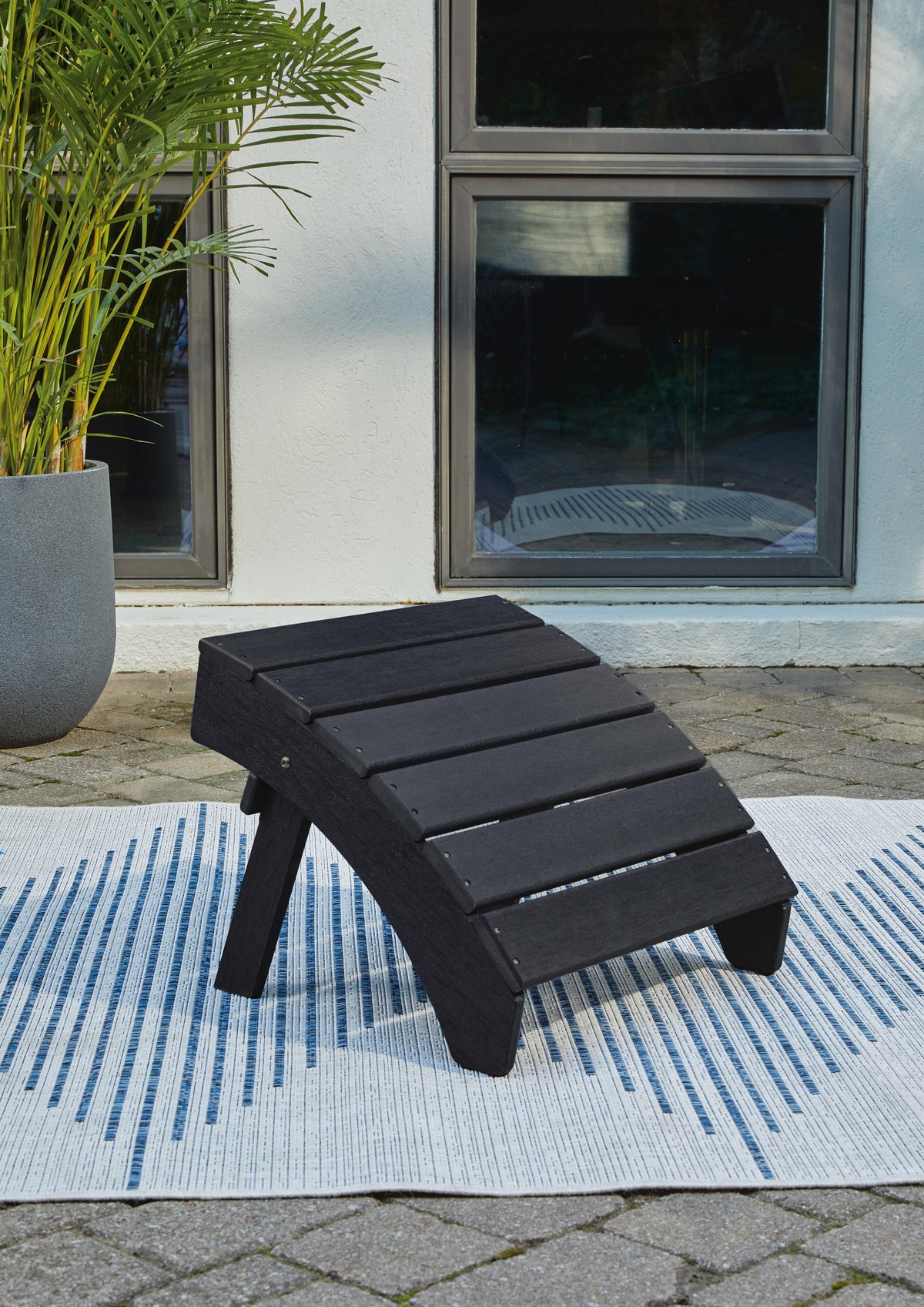 Byron Ottoman in Black