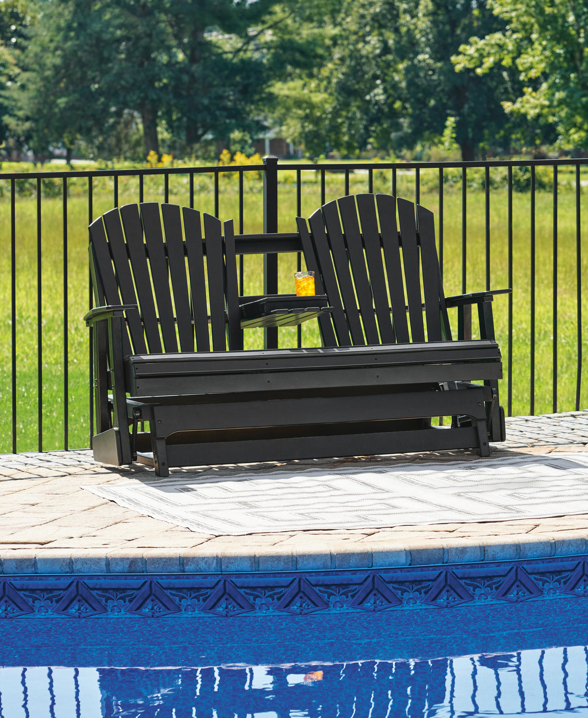 Kiama Park Outdoor Glider Loveseat in Black