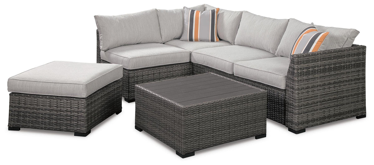 Vantage Cross 4-piece Outdoor Sectional Set