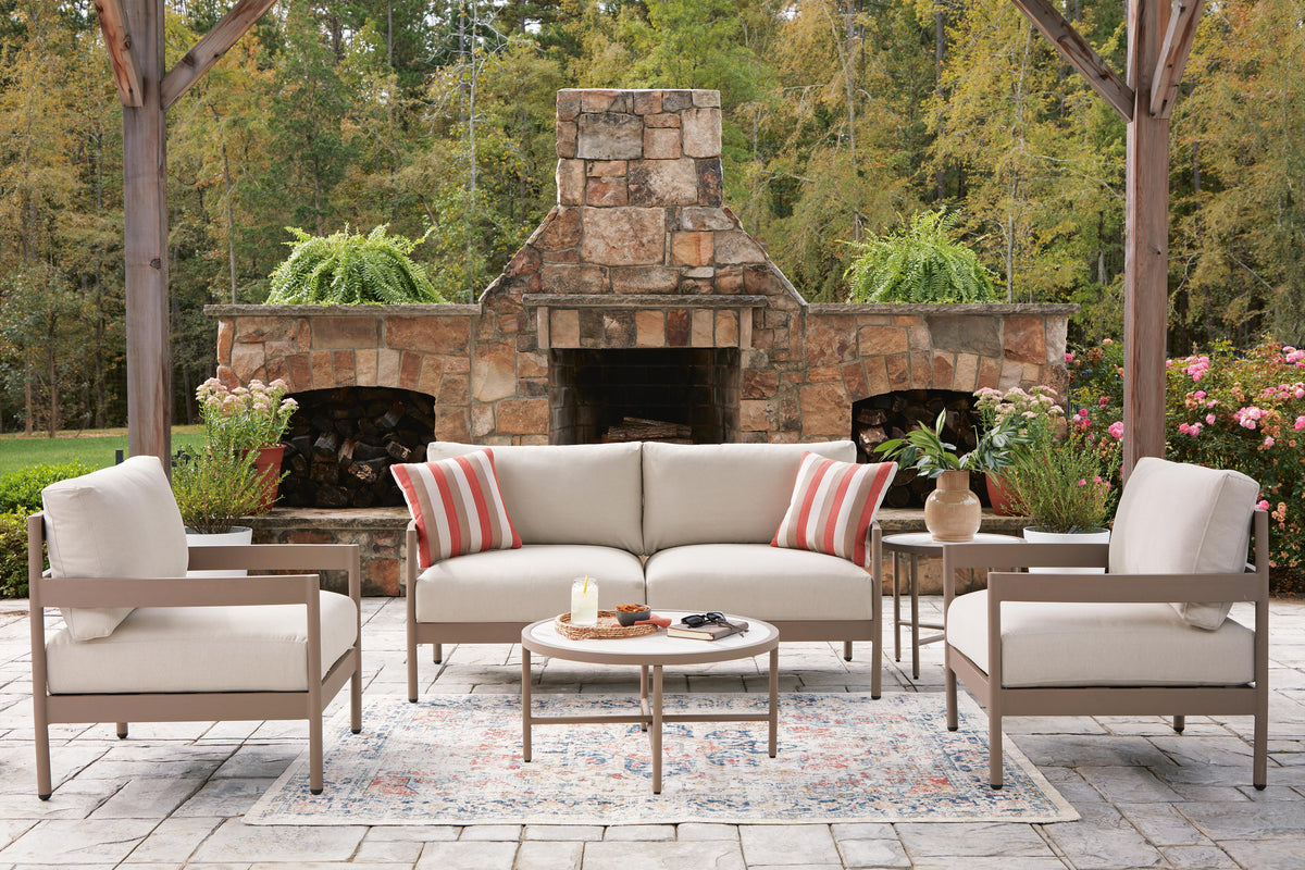 Wynnie Outdoor Love/Chairs/Tables Set (Set of 5)